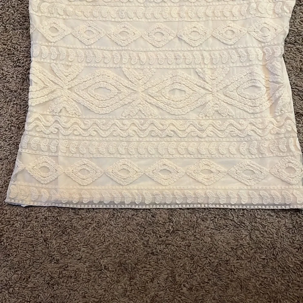 Chico’s embroidered tank NWT - Picture 4 of 9